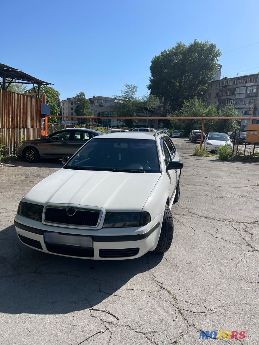 2000' Skoda Octavia photo #1