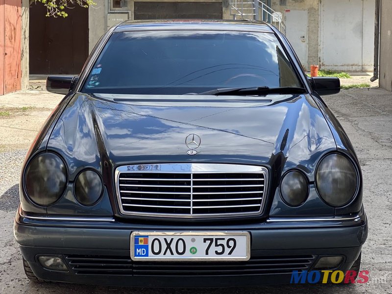 1998' Mercedes-Benz E Класс photo #2