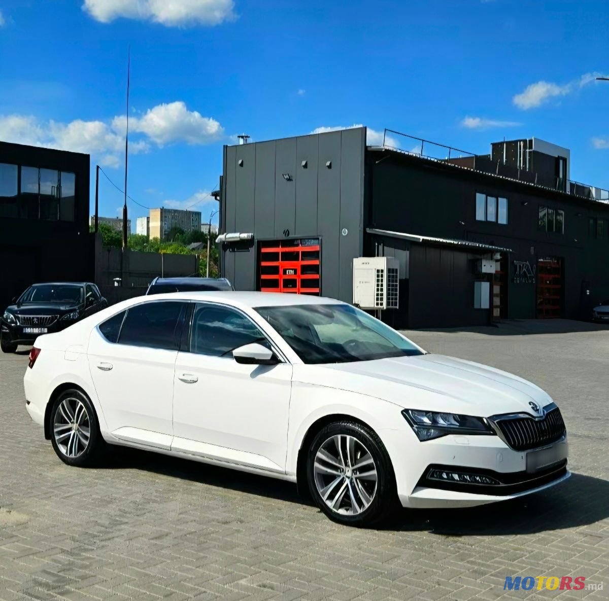2020' Skoda Superb photo #2