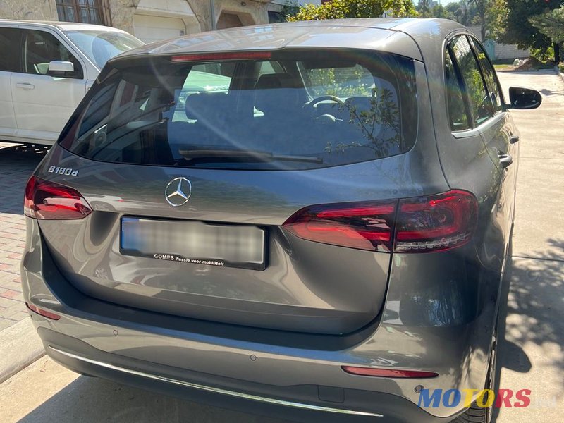 2019' Mercedes-Benz B-Class photo #2