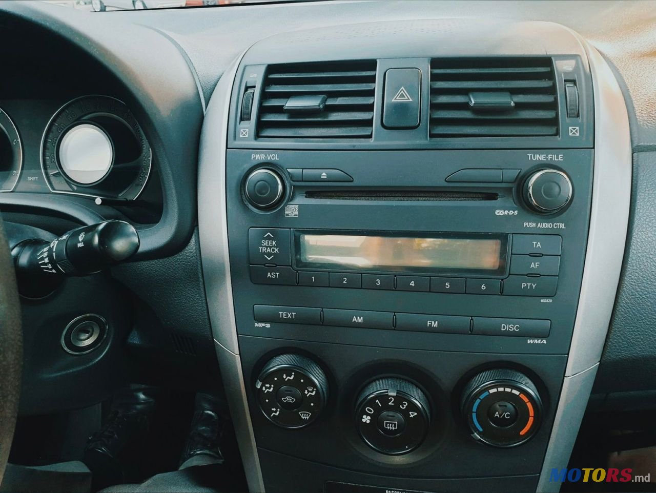 2008' Toyota Corolla photo #5