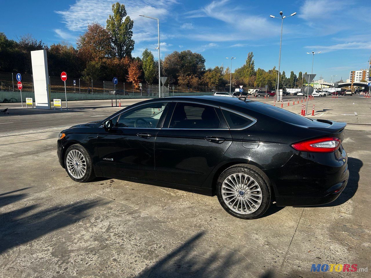 2014' Ford Fusion photo #2