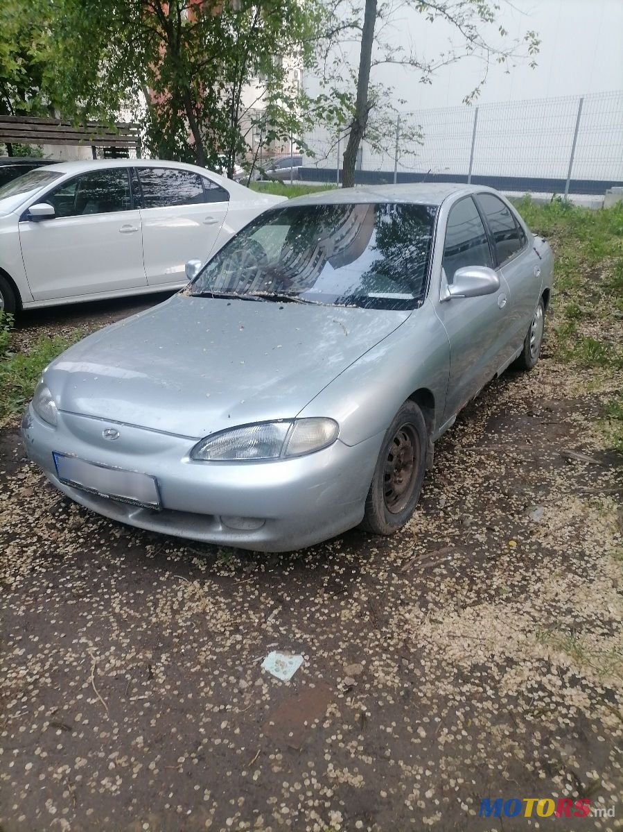 1996' Hyundai Elantra photo #3