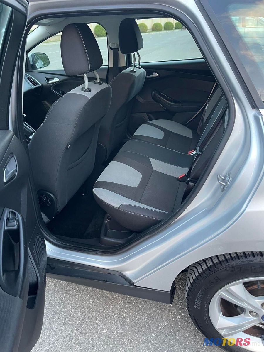 2014' Ford Focus photo #4