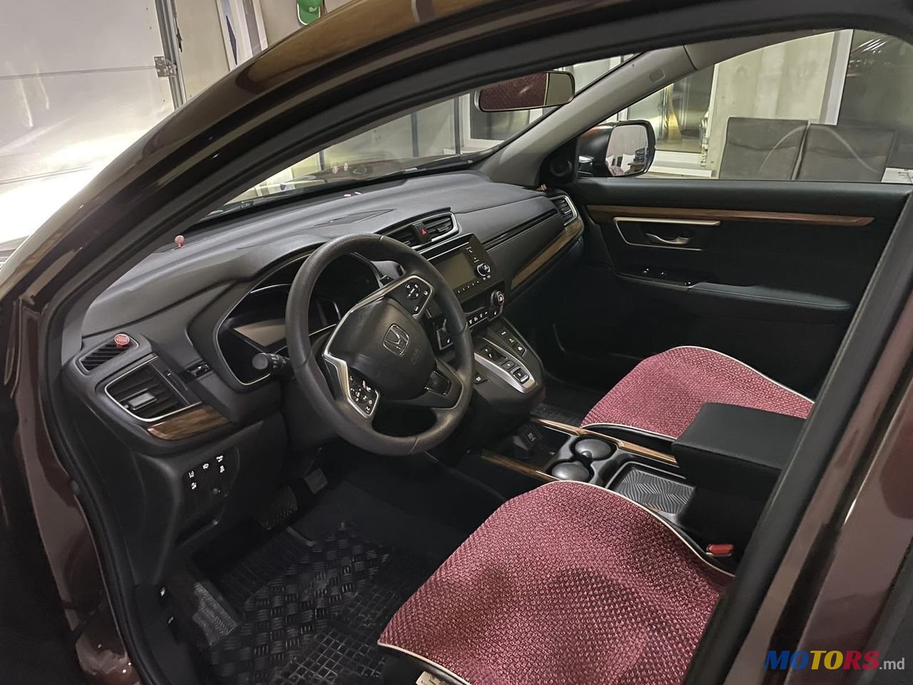 2019' Honda CR-V photo #6