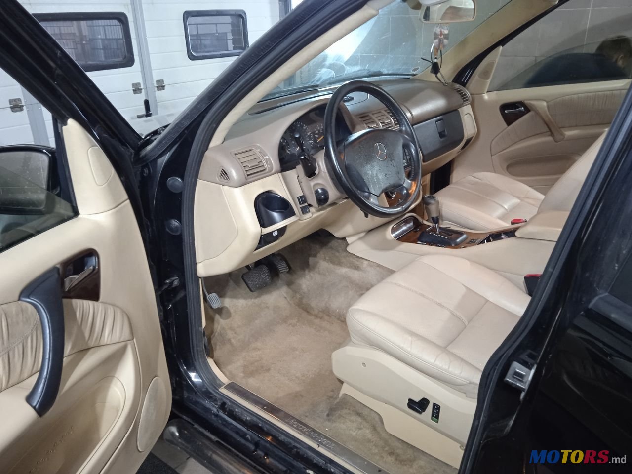 2002' Mercedes-Benz M Класс photo #2