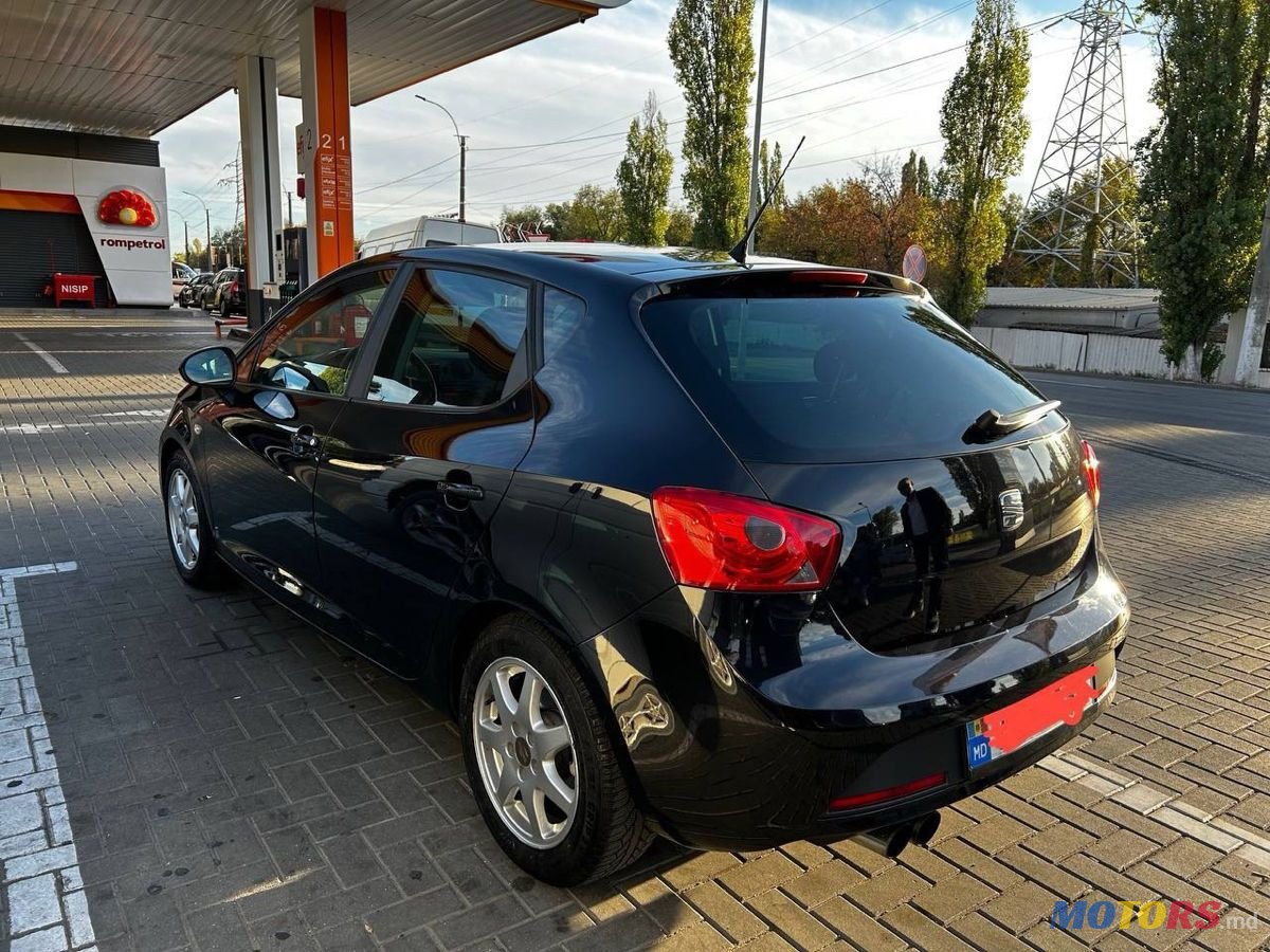 2010' SEAT Ibiza photo #3