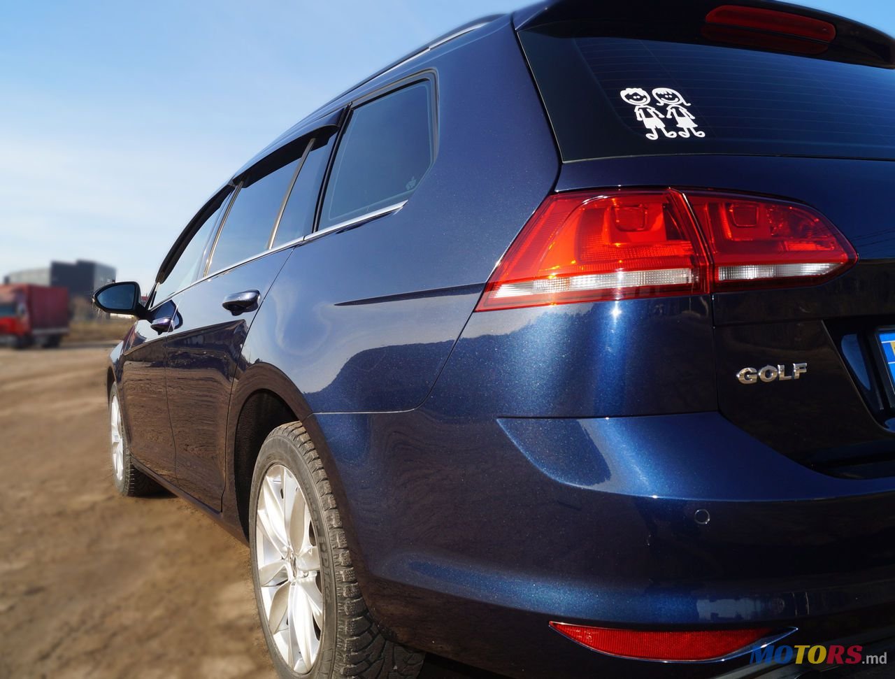 2014' Volkswagen Golf photo #6