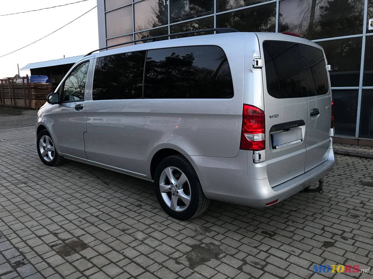 2014' Mercedes-Benz Vito photo #3