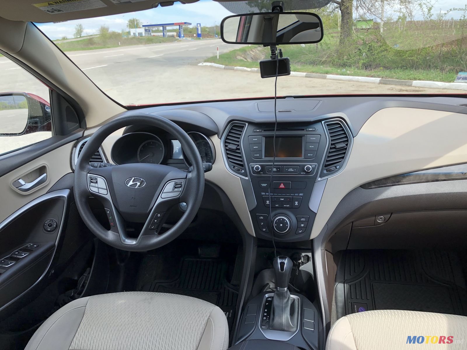 2017' Hyundai Sport photo #3