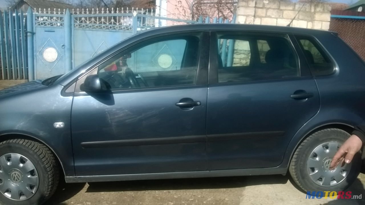 2003' Volkswagen Polo photo #1