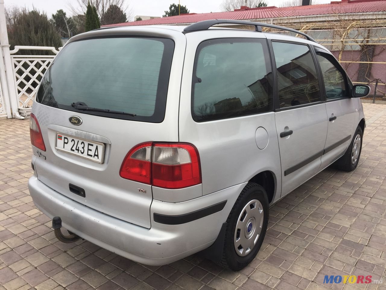 2001' Ford Galaxy photo #3