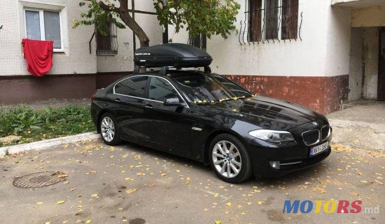 2013' BMW 5 photo #1