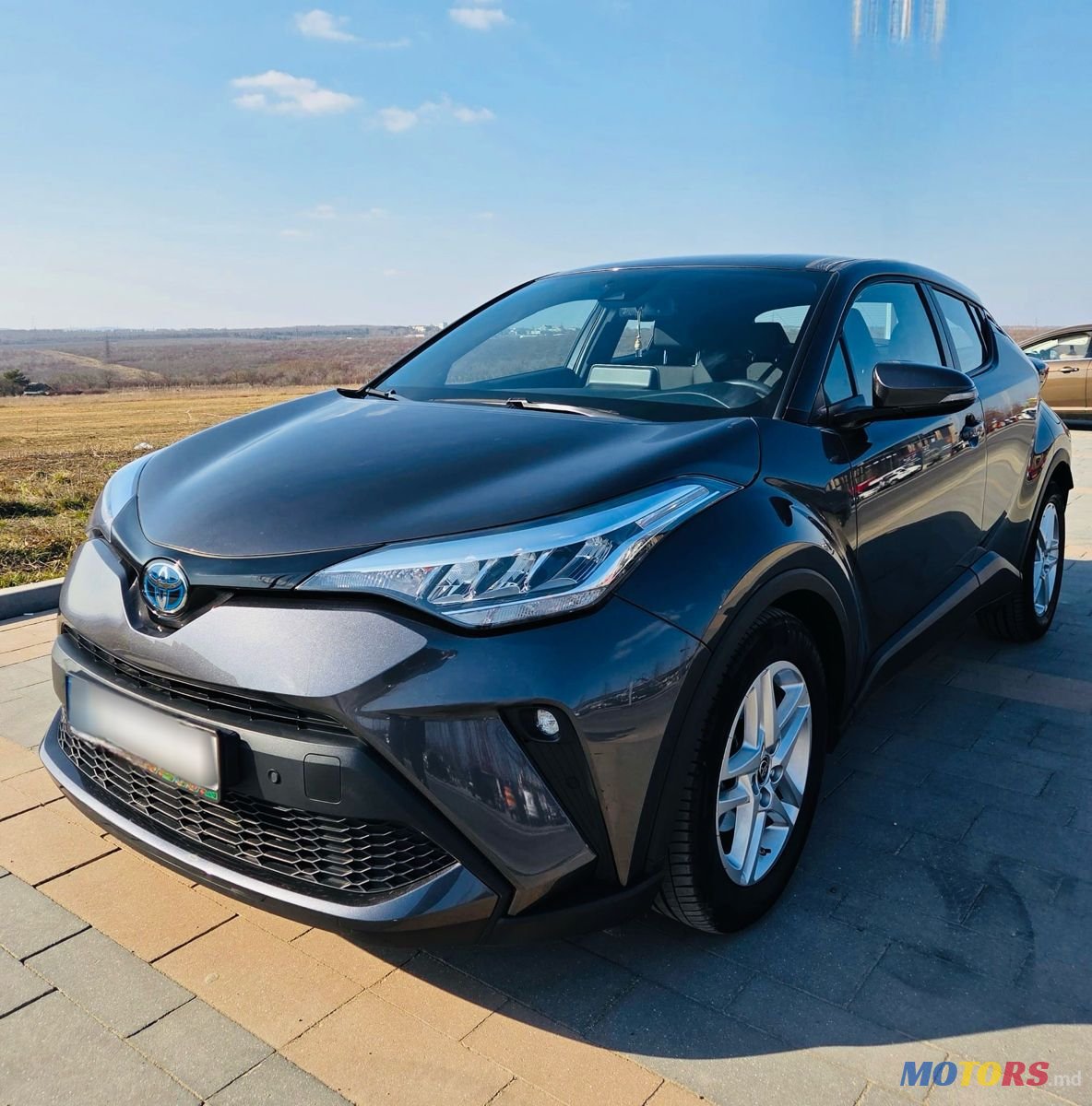 2023' Toyota C-HR photo #1