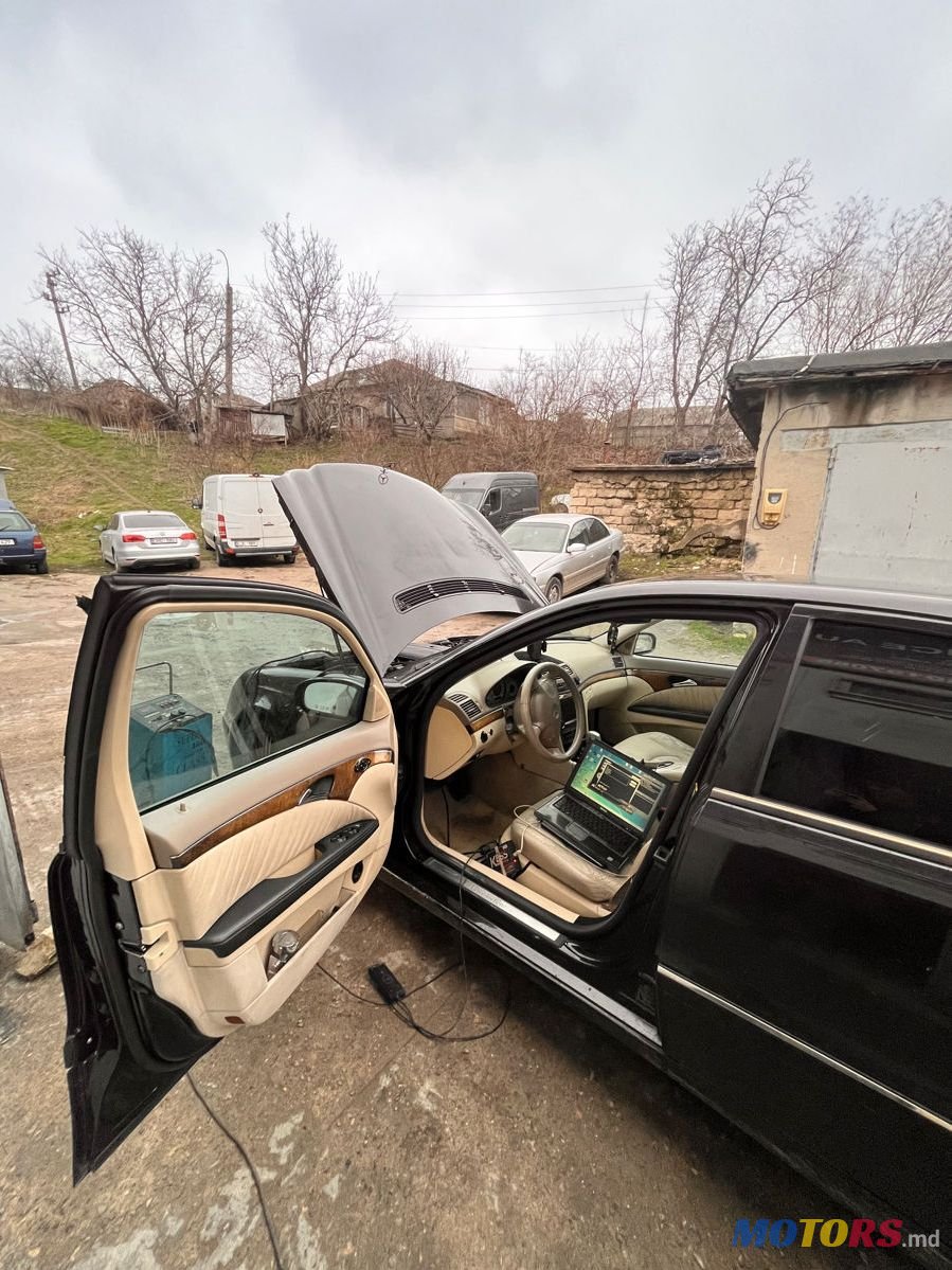 2003' Mercedes-Benz E-Class photo #4