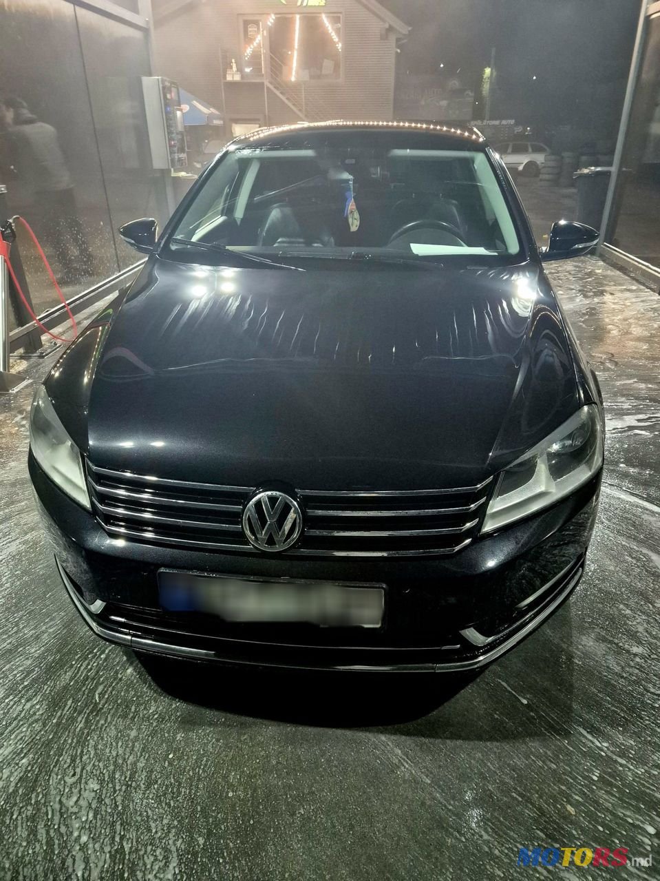 2012' Volkswagen Passat photo #2
