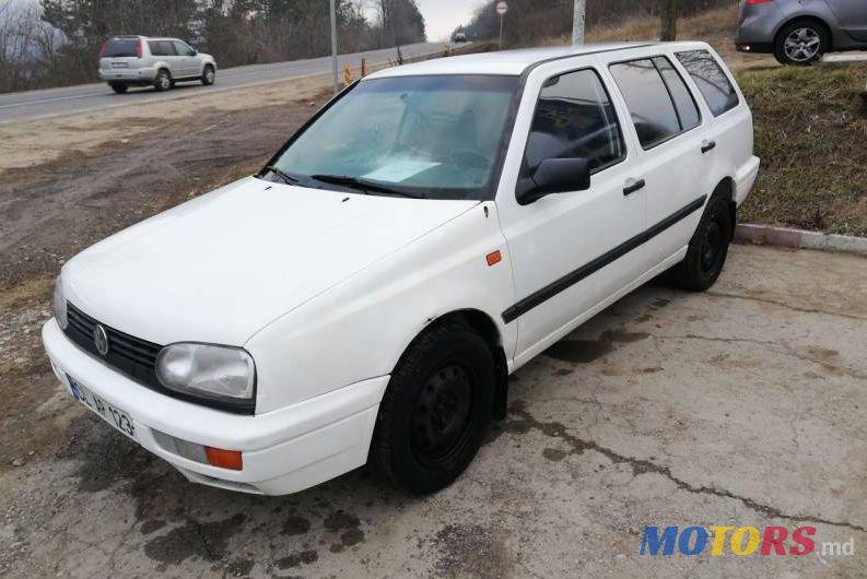 1998' Volkswagen Golf photo #1