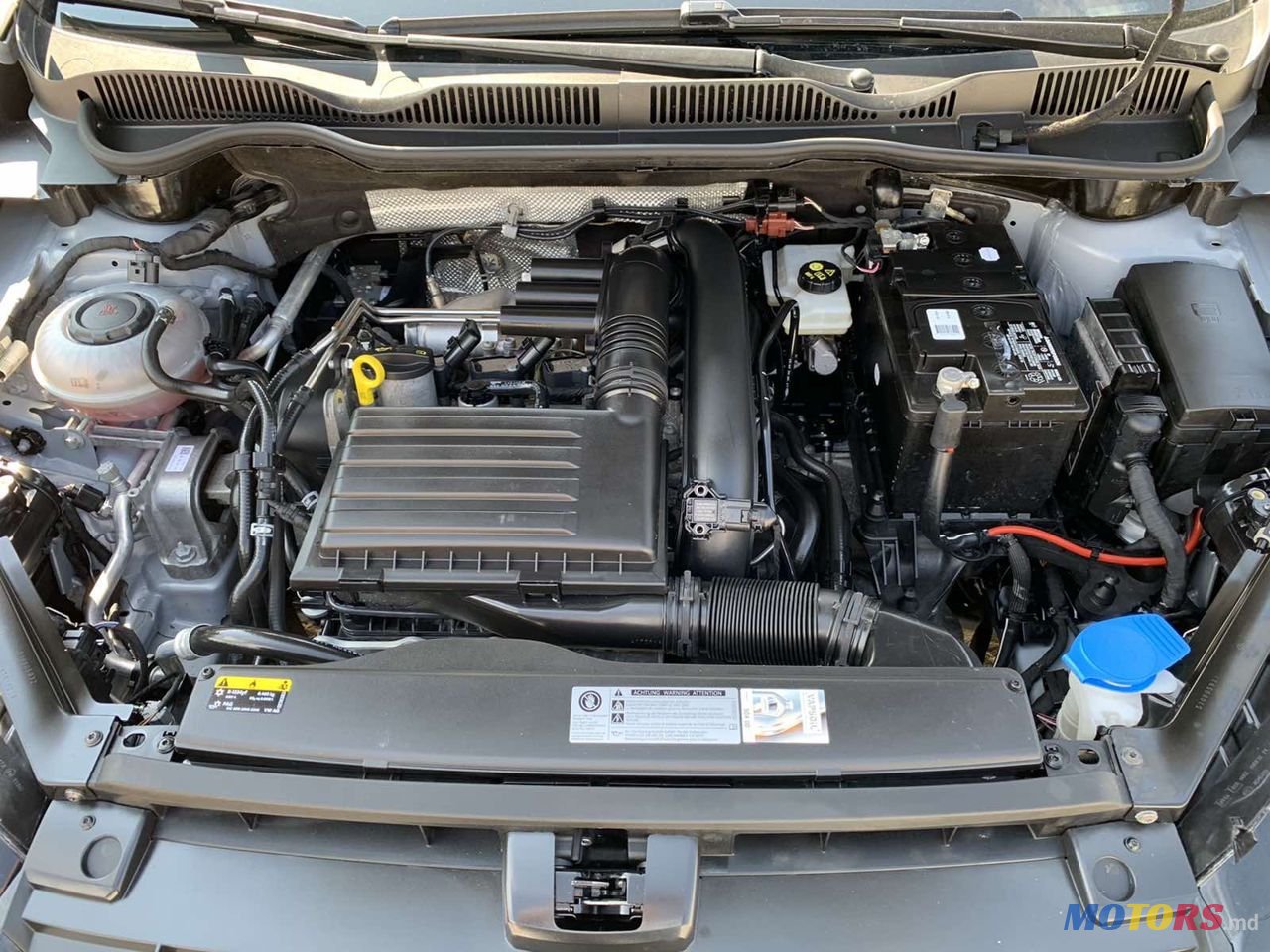 2017' Volkswagen Golf photo #6