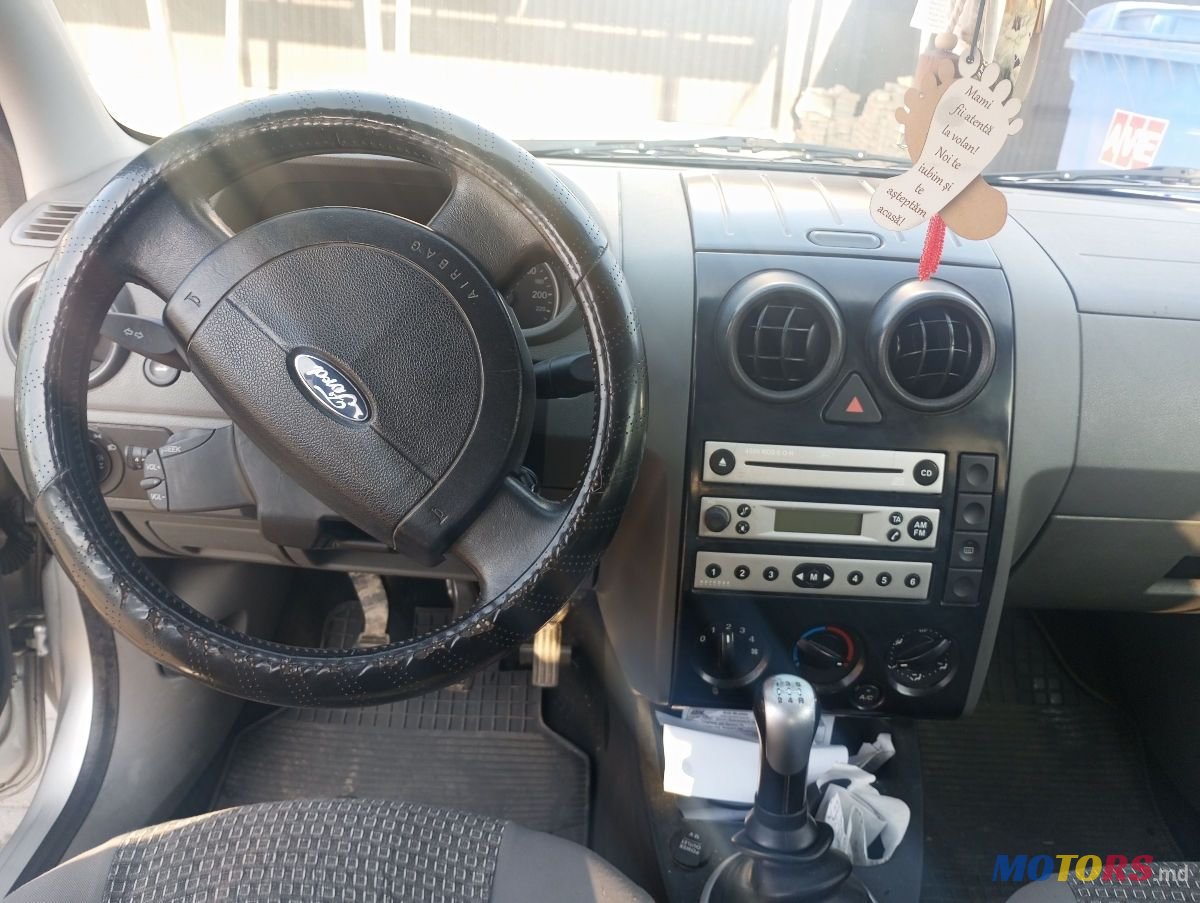 2004' Ford Fusion photo #6