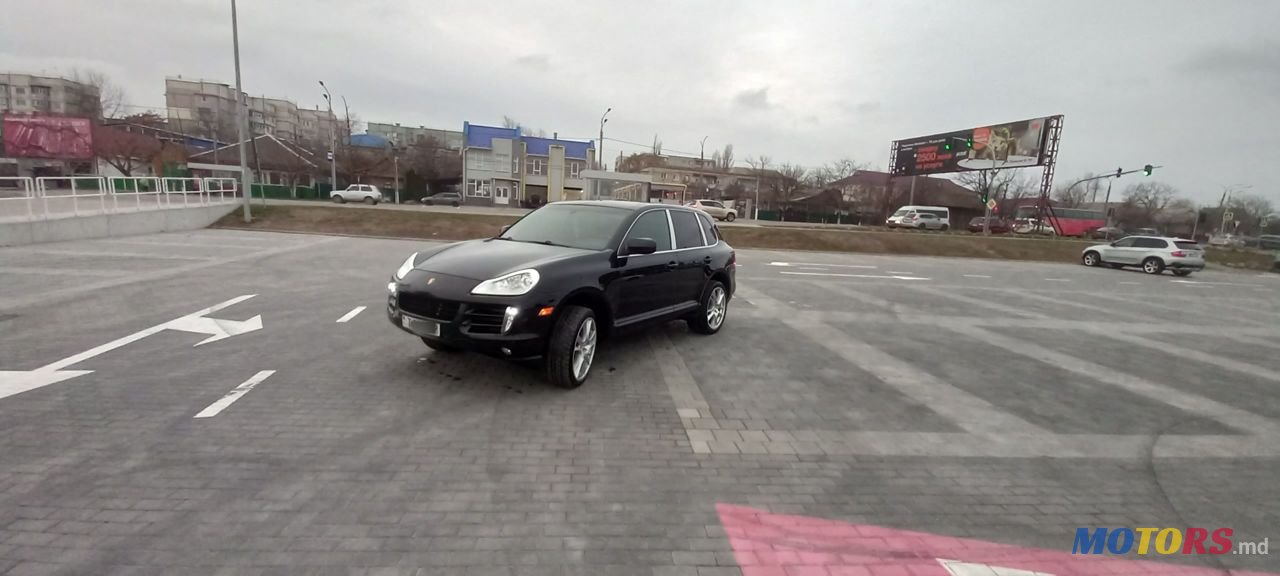 2008' Porsche Cayenne photo #6