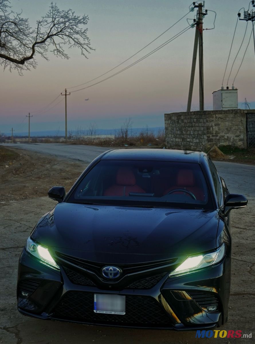 2020' Toyota Camry photo #4