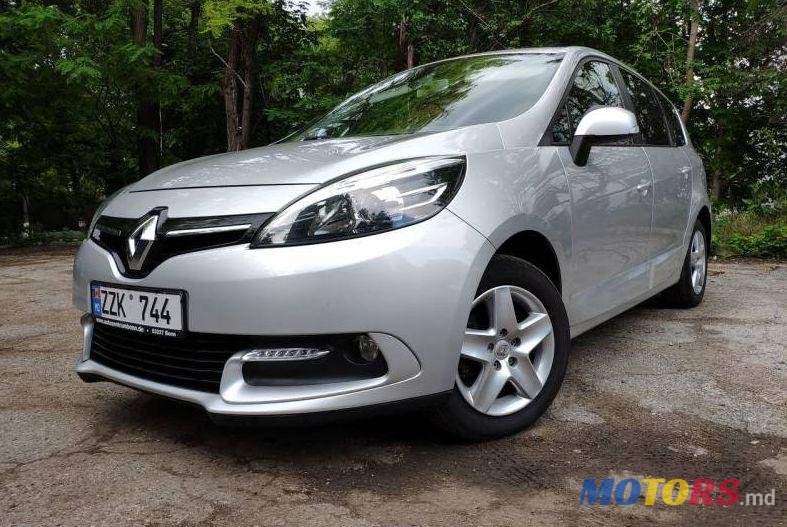 2014' Renault Grand Scenic photo #1