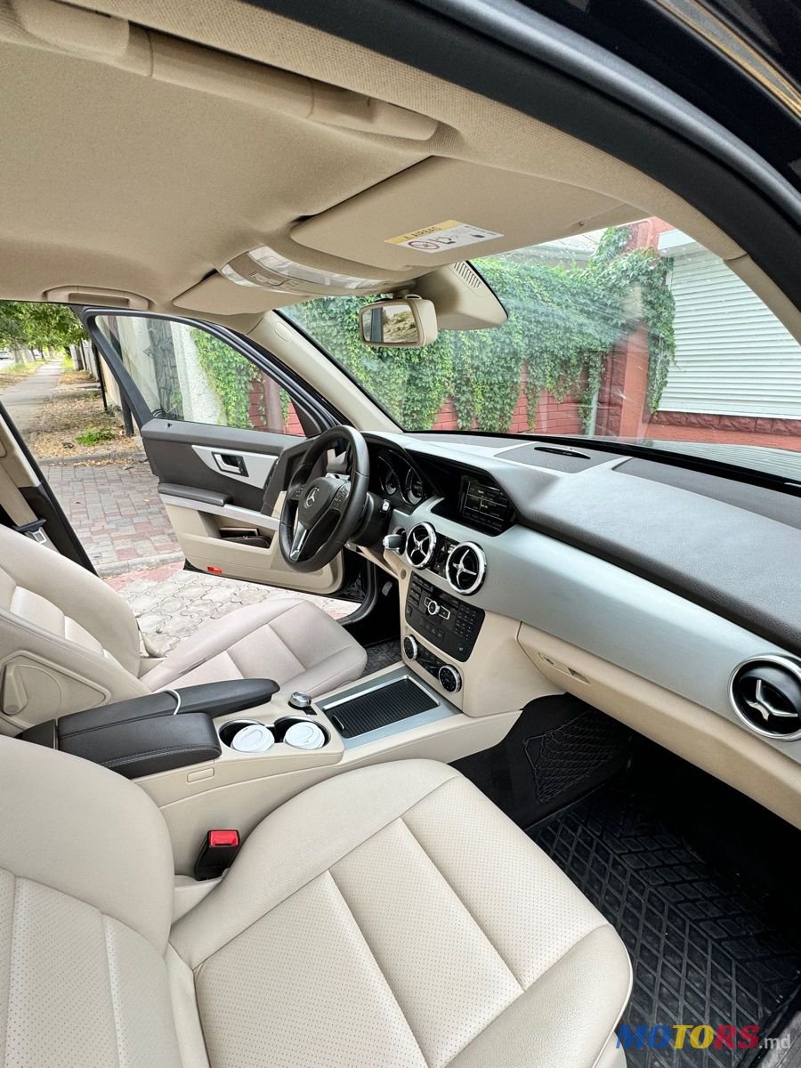 2014' Mercedes-Benz GLK-Class photo #1