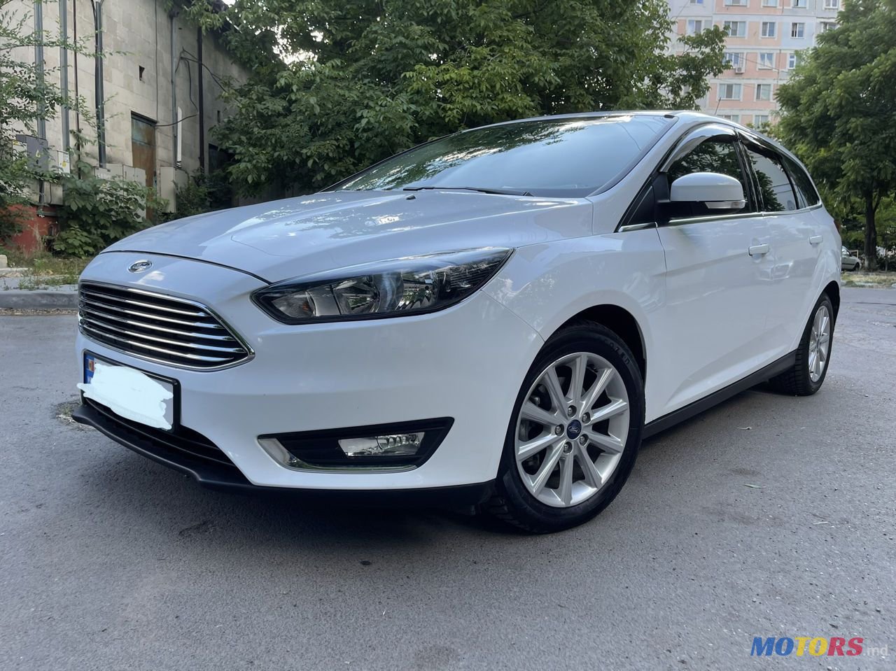 2016' Ford Focus photo #2