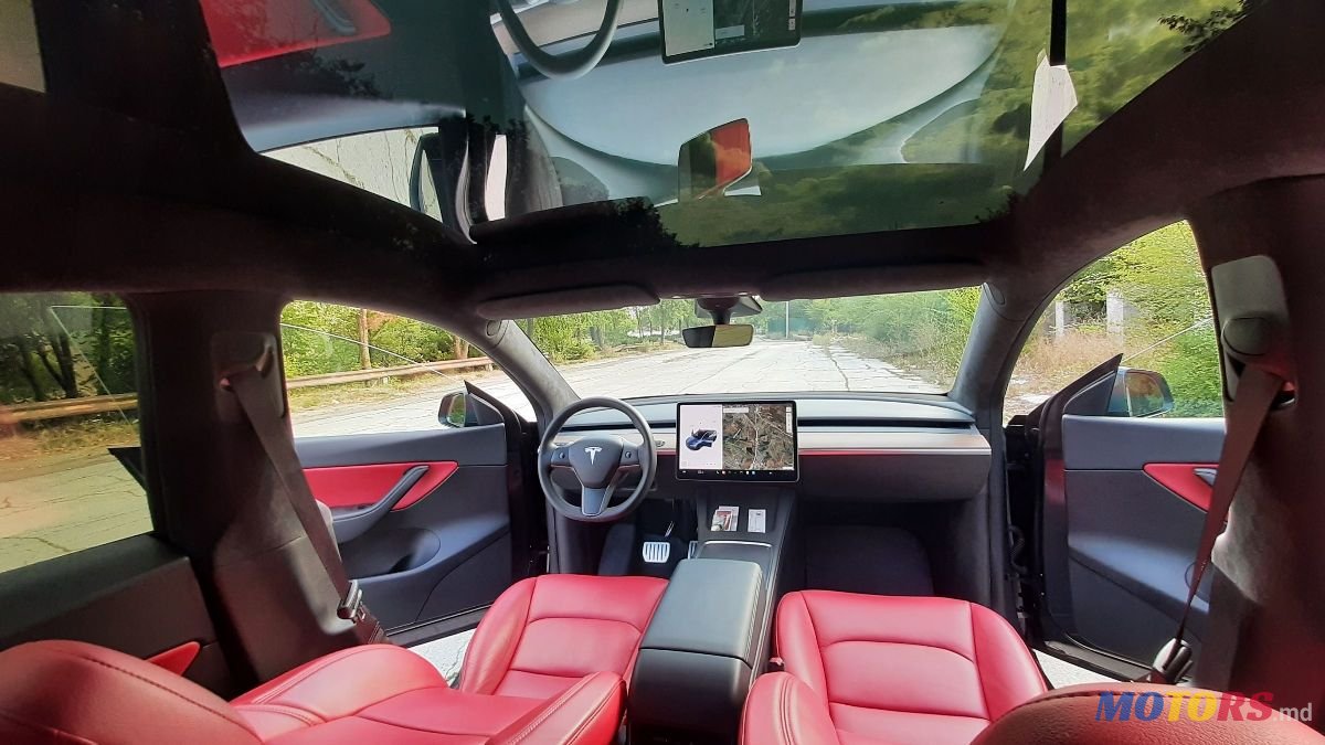 2022' Tesla Model Y photo #3