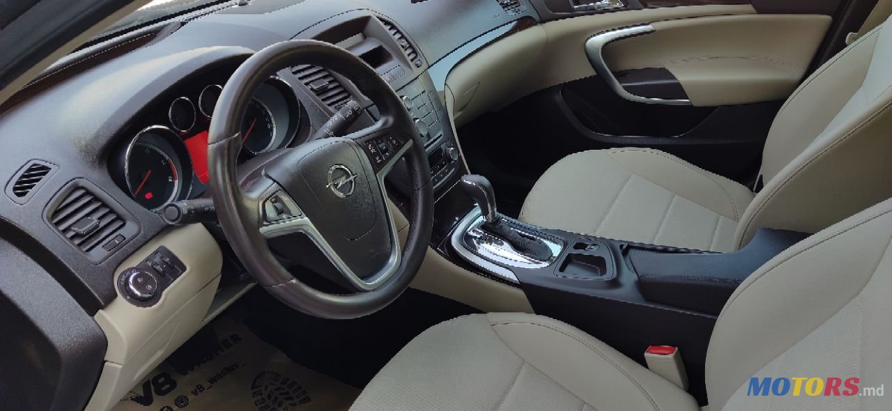 2009' Opel Insignia photo #6
