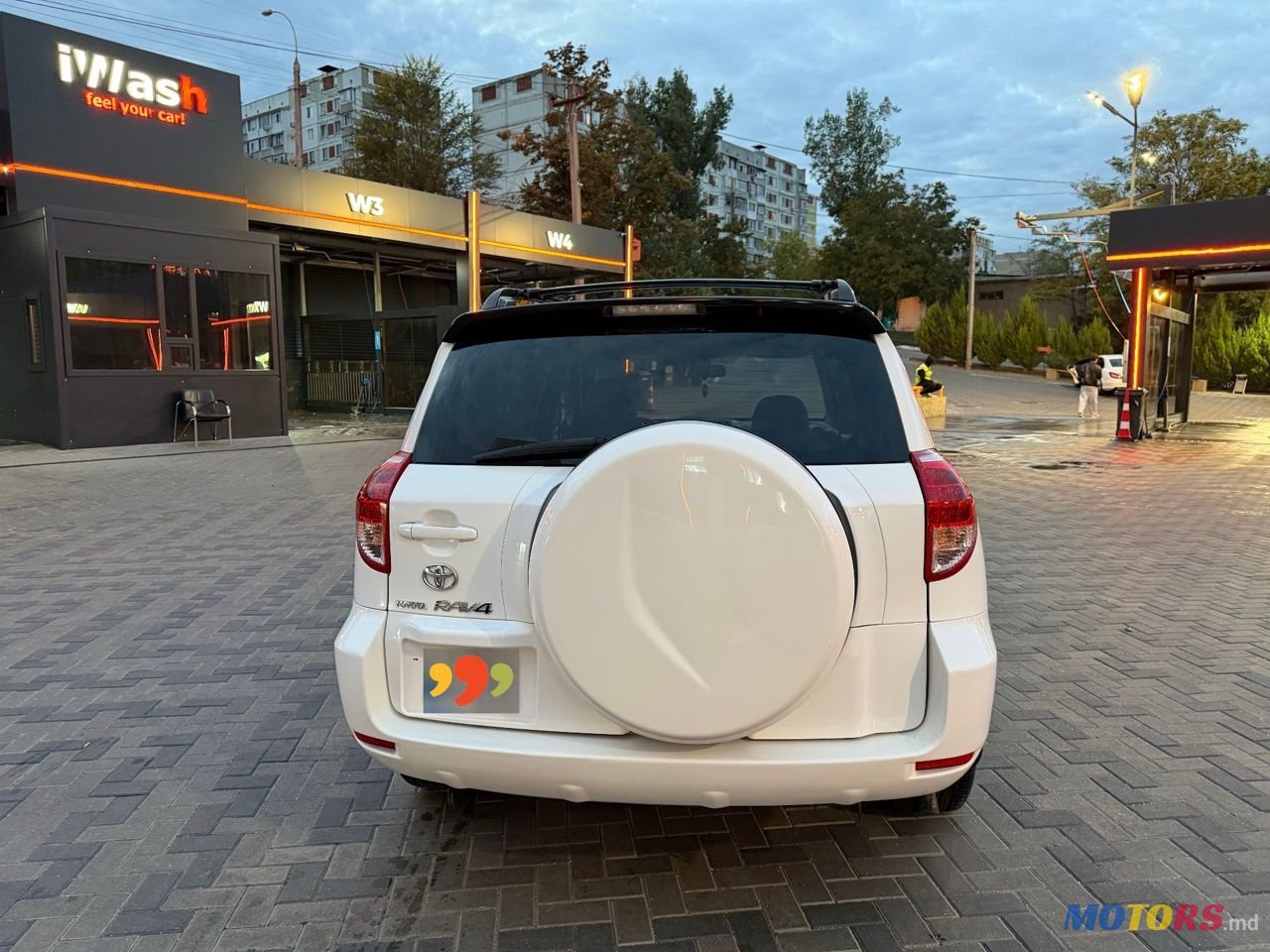 2006' Toyota RAV4 photo #3