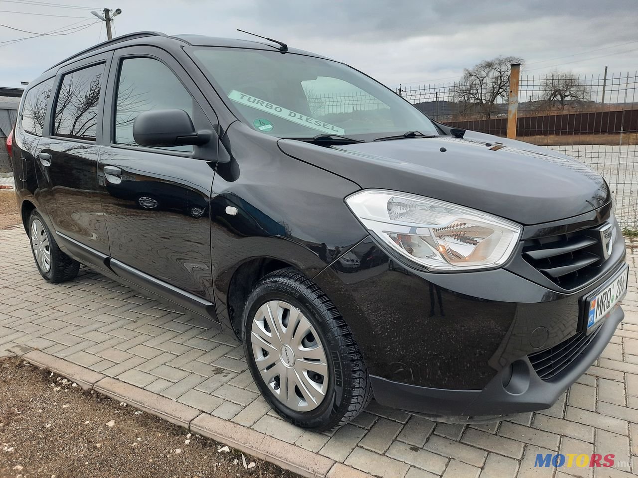 2015' Dacia Lodgy photo #2