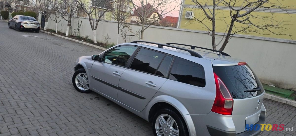 2006' Renault Megane photo #3