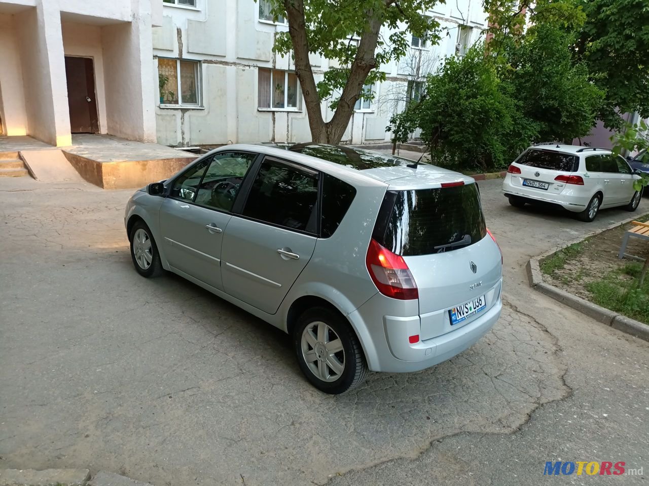 2004' Renault Scenic photo #5