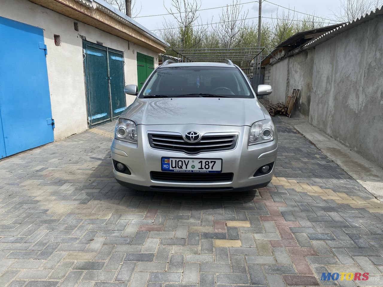 2007' Toyota Avensis photo #1