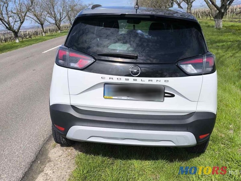 2022' Opel Crossland X photo #2