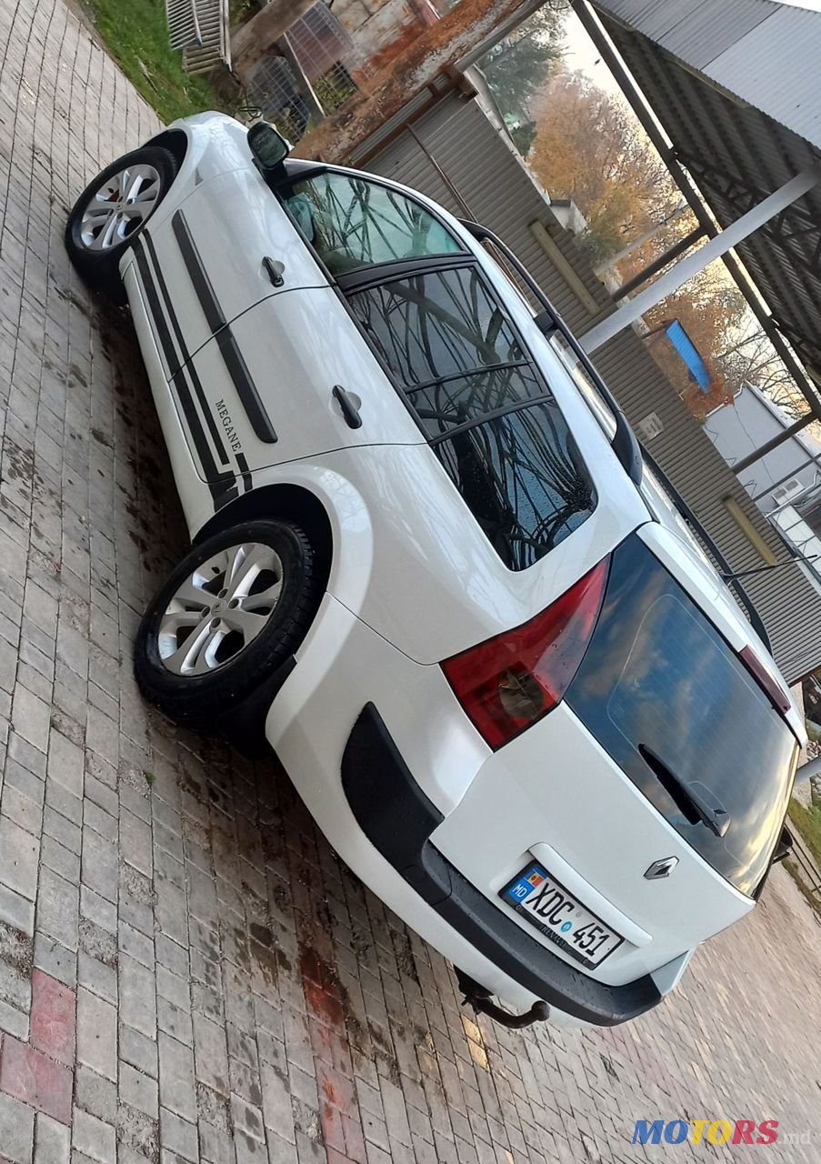 2004' Renault Megane photo #3