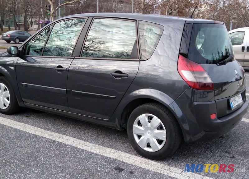 2006' Renault Scenic photo #2