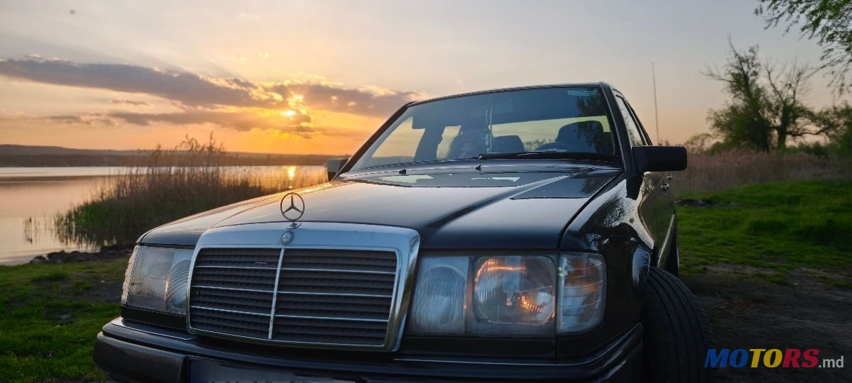1993' Mercedes-Benz E-Class photo #6