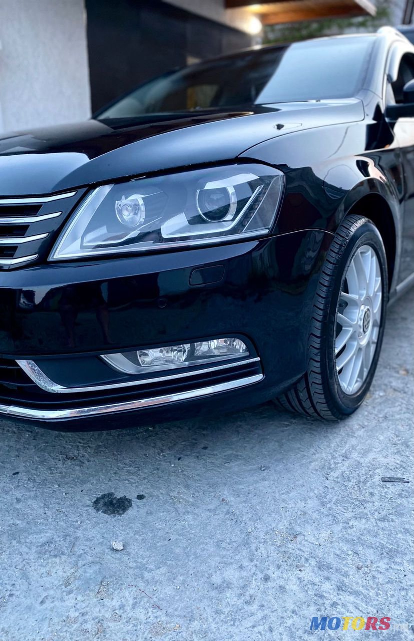 2013' Volkswagen Passat photo #4