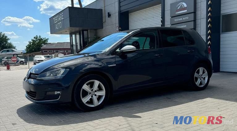 2016' Volkswagen Golf photo #1