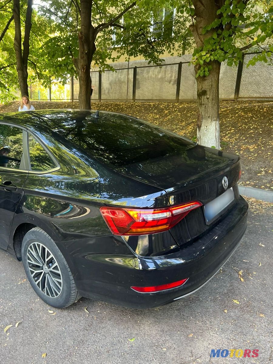 2019' Volkswagen Jetta photo #4