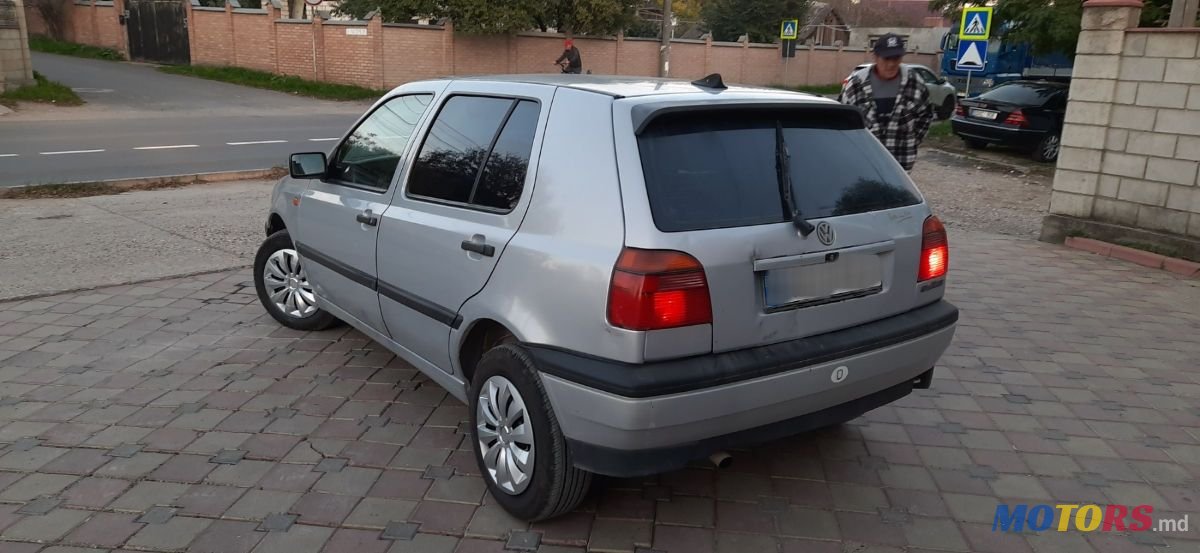 1993' Volkswagen Golf photo #2
