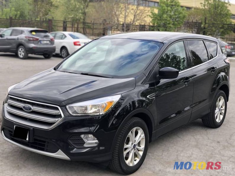 2017' Ford Escape photo #2