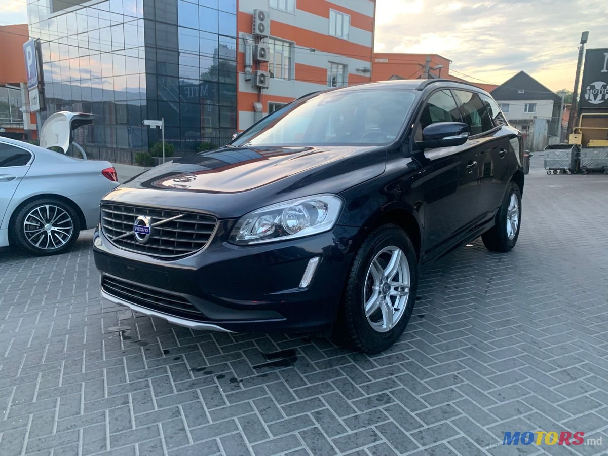 2017' Volvo XC60 photo #1