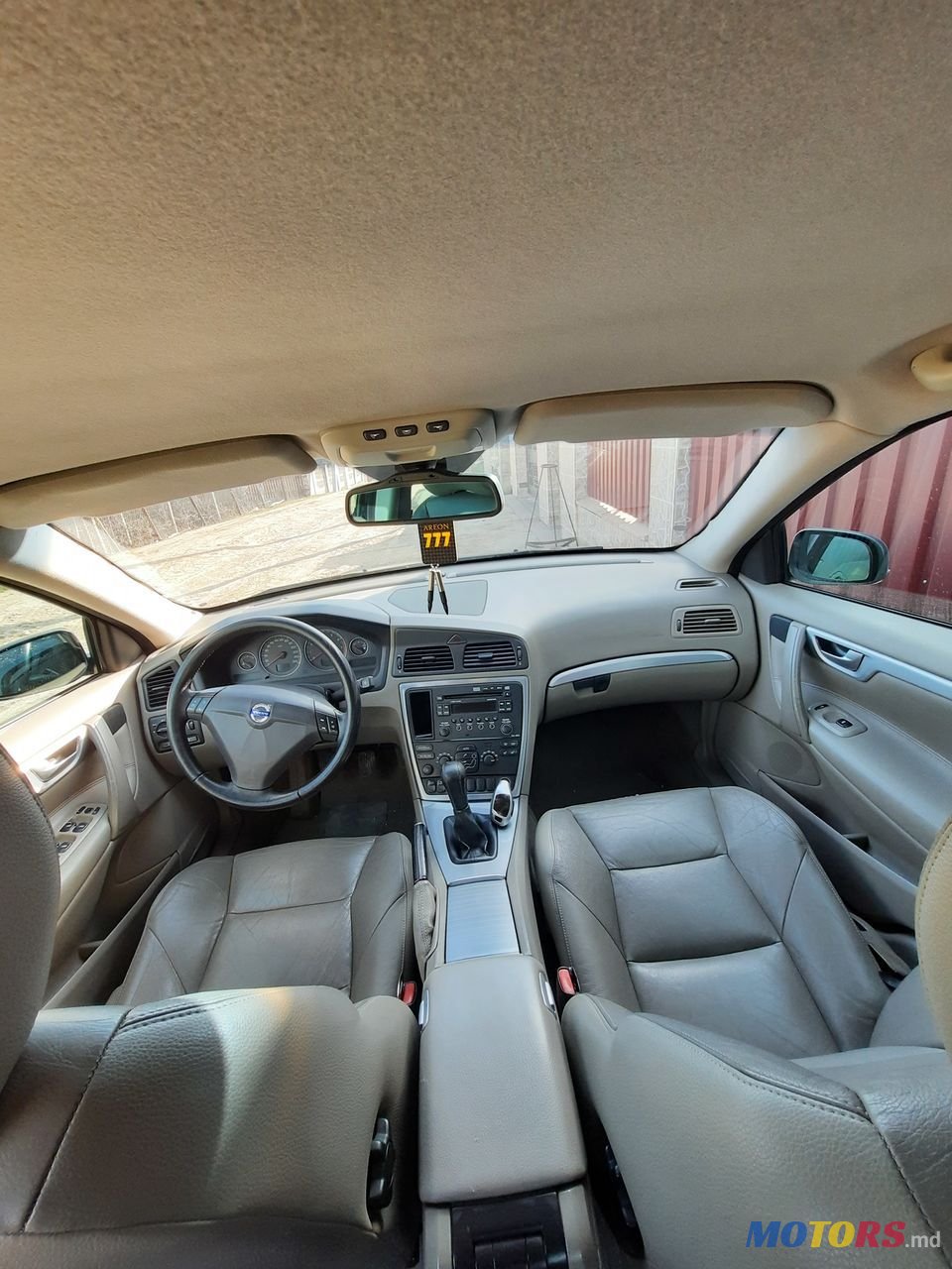 2005' Volvo S60 photo #2