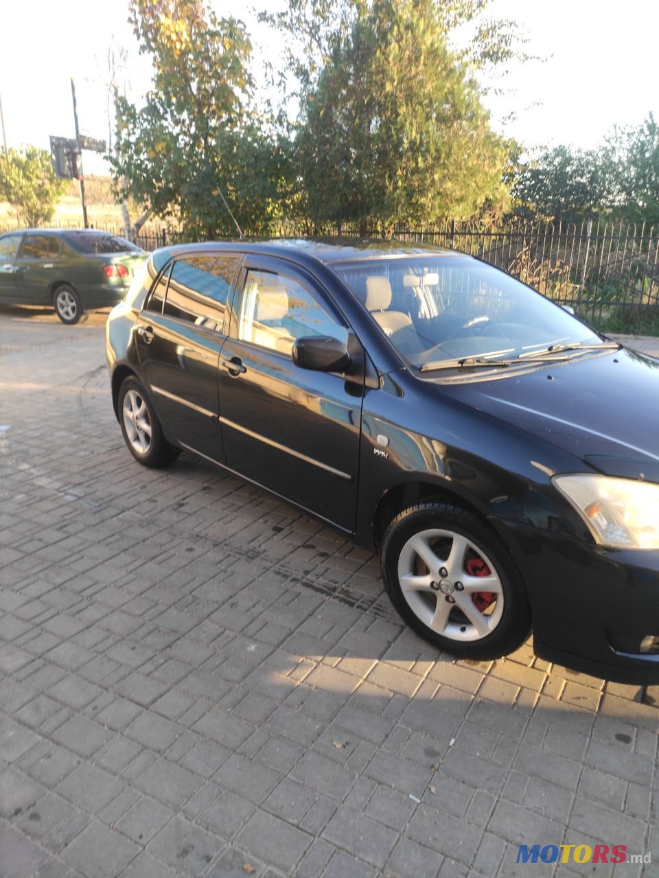 2004' Toyota Corolla photo #2