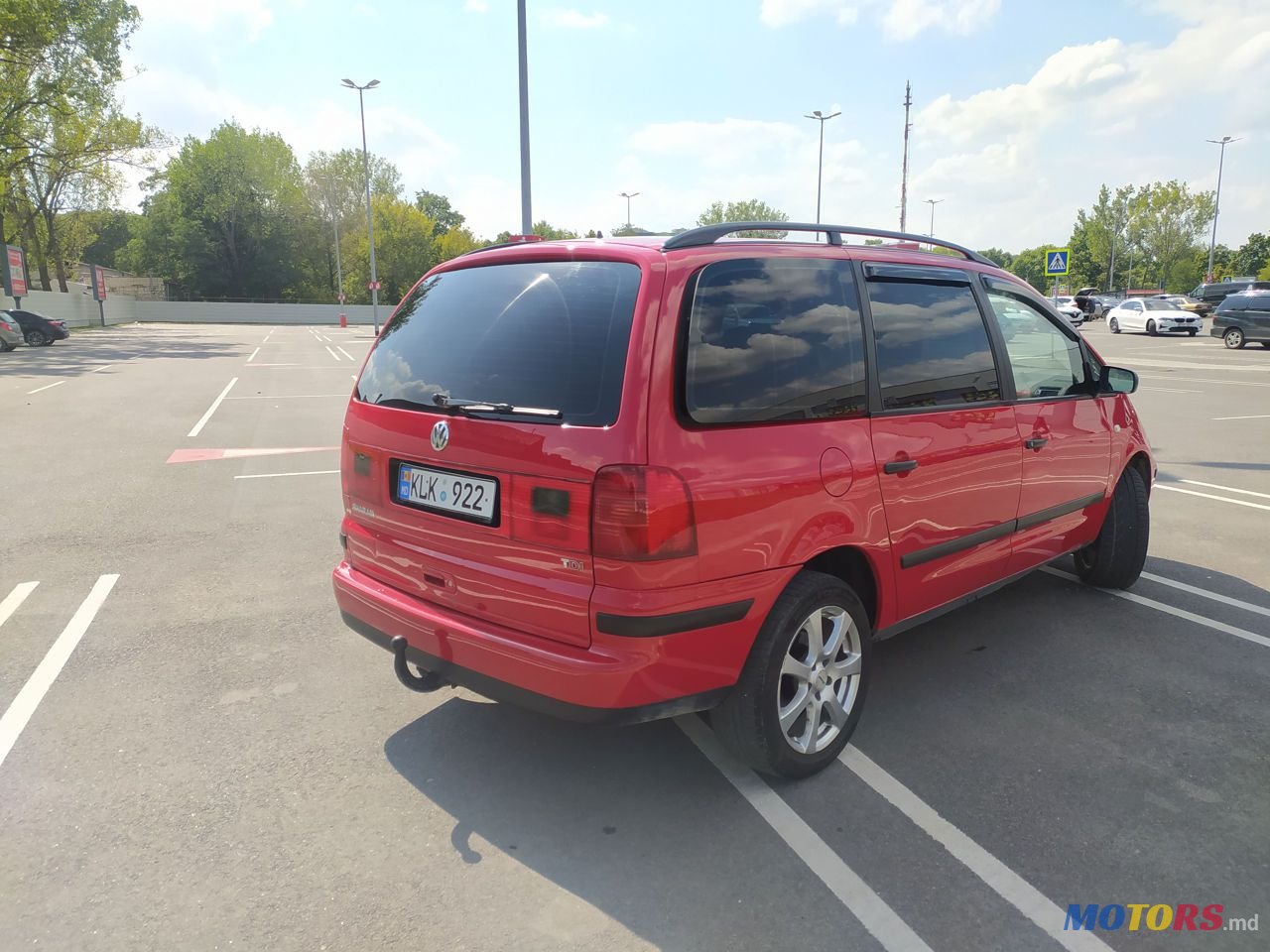 2002' Volkswagen Sharan photo #3