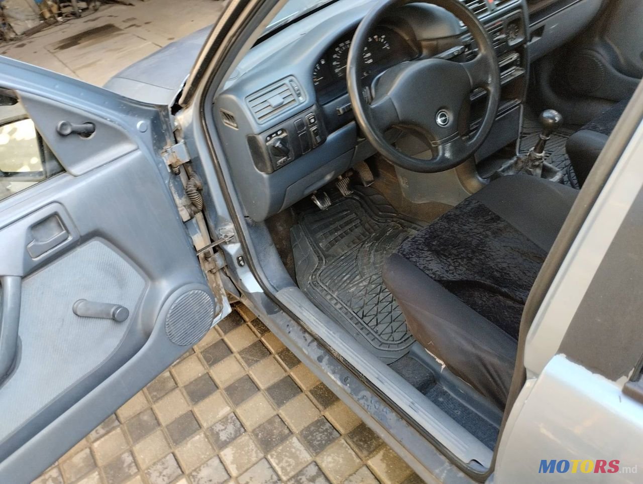 1989' Opel Vectra photo #4