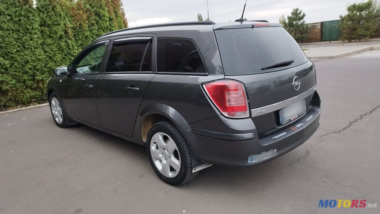 2009' Opel Astra photo #4